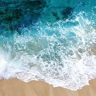 Море зовёт: как выбрать отдых у моря по сезону 